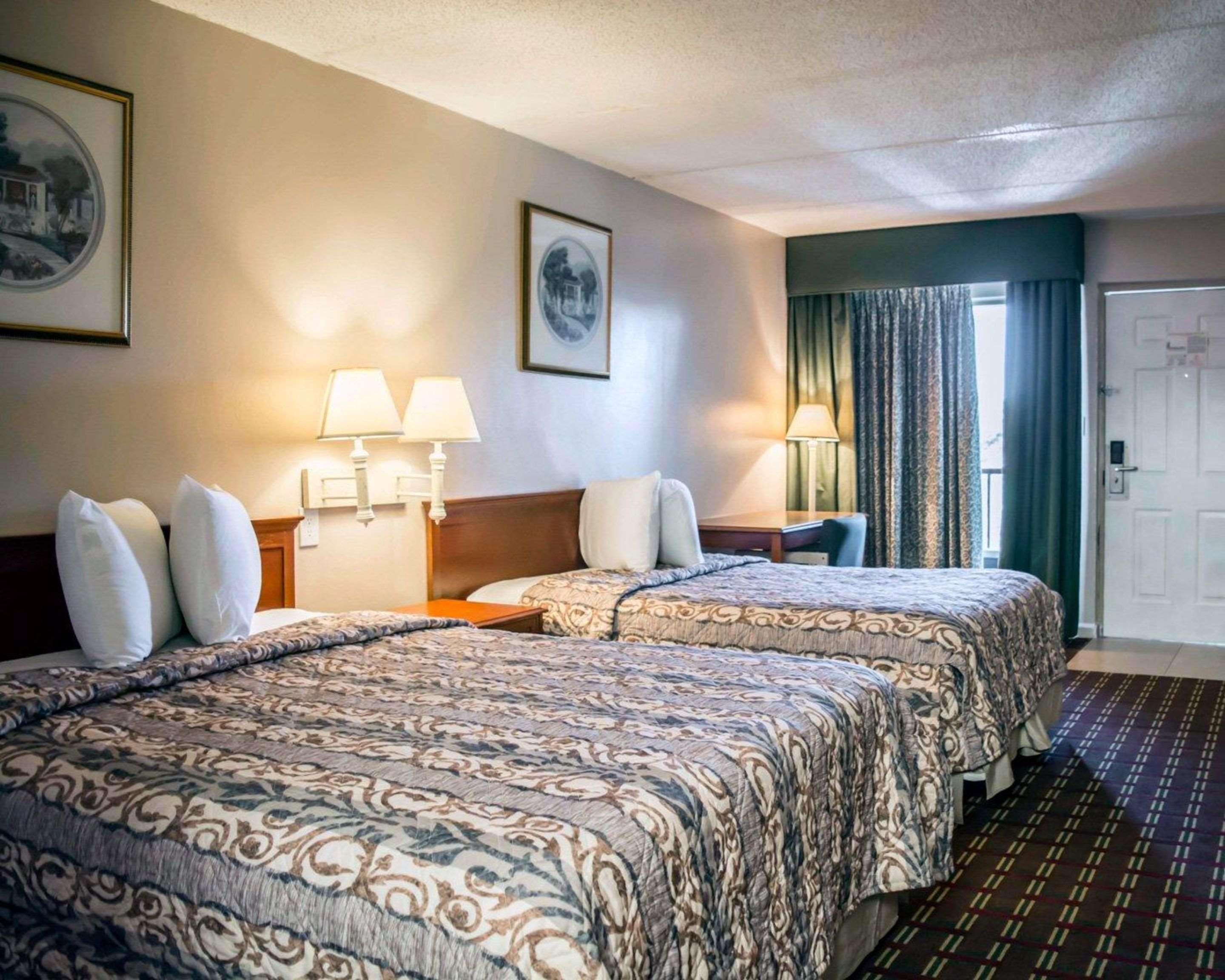 Rodeway Inn Clearwater-Dunedin Exteriér fotografie