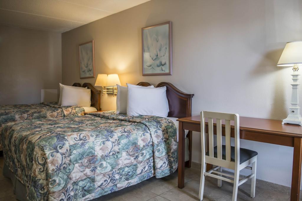 Rodeway Inn Clearwater-Dunedin Exteriér fotografie