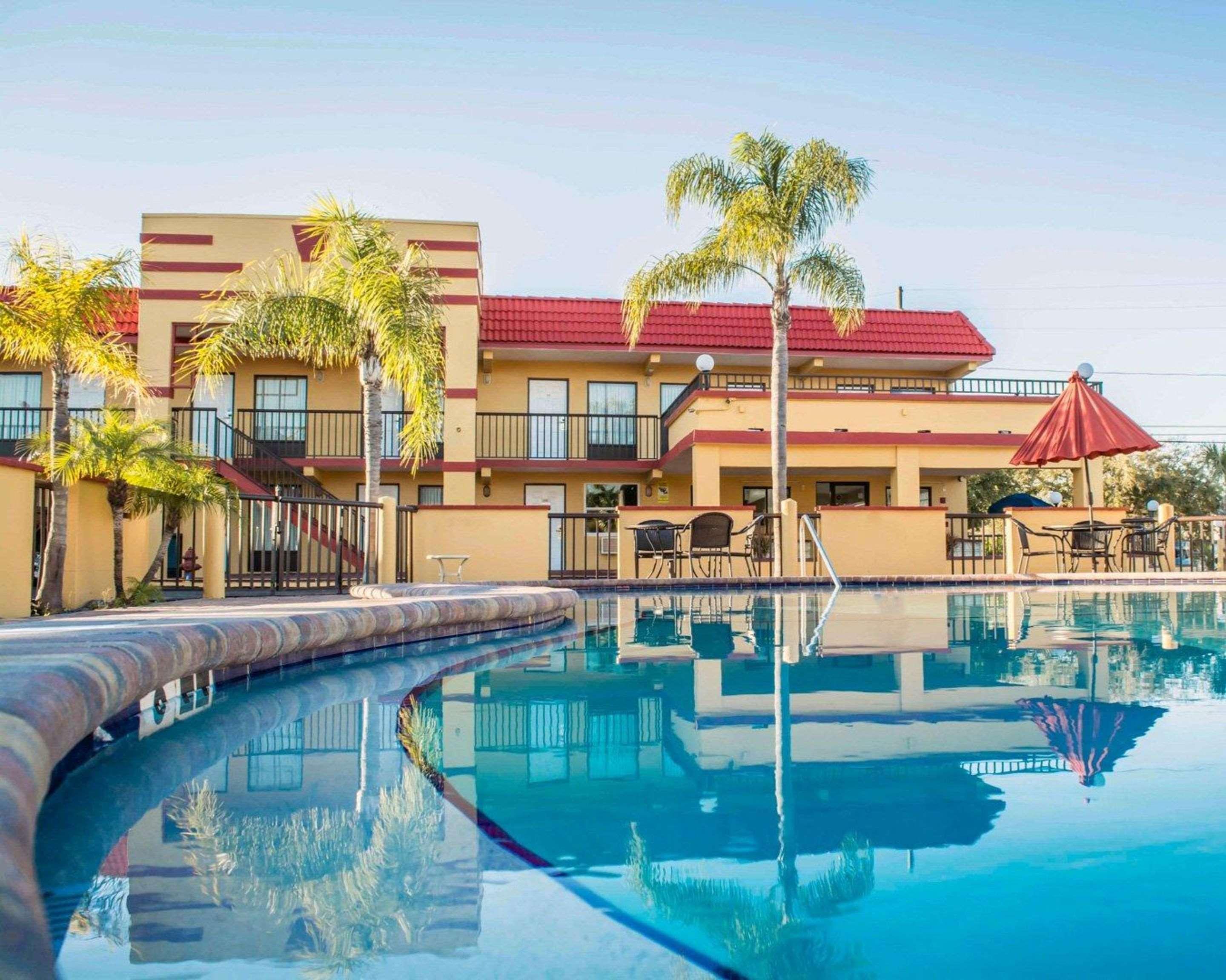 Rodeway Inn Clearwater-Dunedin Exteriér fotografie