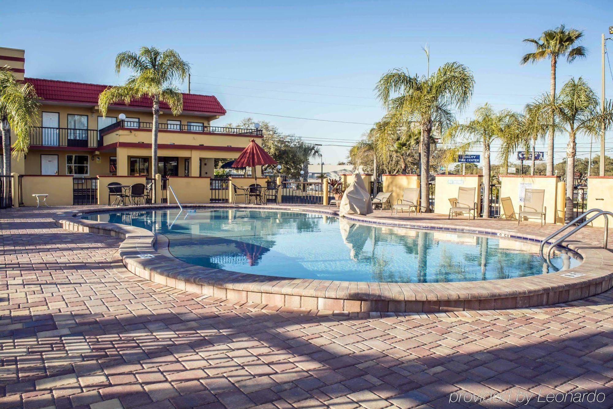 Rodeway Inn Clearwater-Dunedin Exteriér fotografie